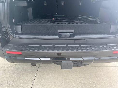 Used 2025 Toyota 4Runner TRD Pro AWD/4WD image 5