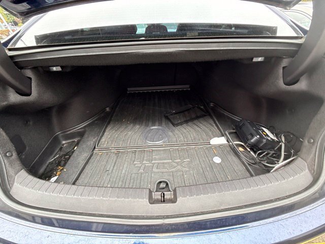 Used 2015 Acura TLX w/ Advance Package AWD/4WD image 9