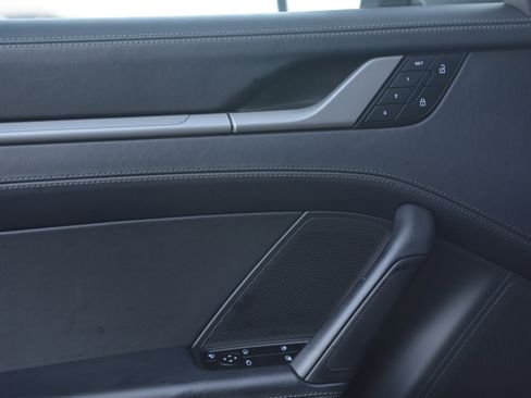 Certified 2025 Porsche 911 Carrera image 14