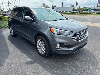 Used 2022 Ford Edge SEL w/ Convenience Package
