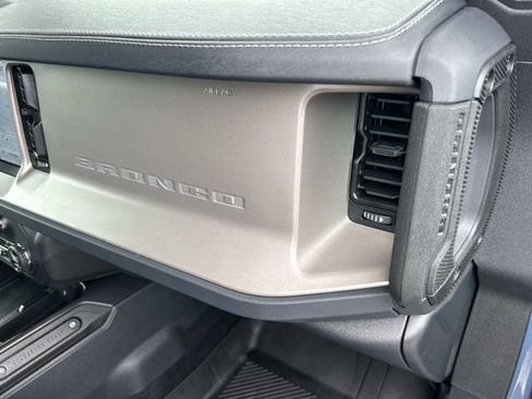 Certified 2025 Ford Bronco Outer Banks AWD/4WD image 27