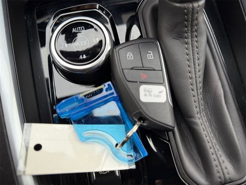 Certified 2024 Chevrolet Colorado Trail Boss image 32