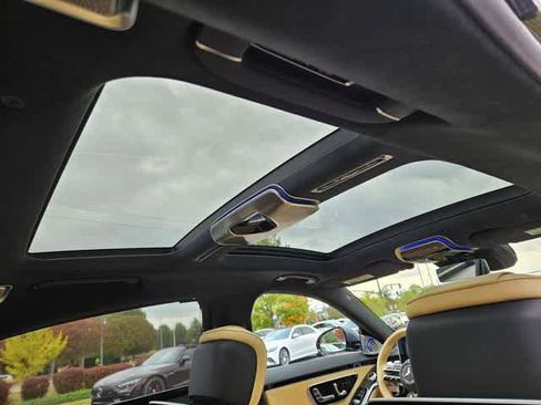 Used 2024 Mercedes-Benz S 63 AMG S image 23