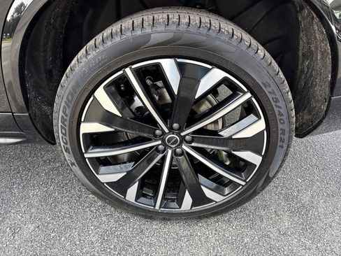 New 2026 Volvo XC90 B5 Plus image 9