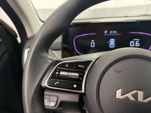 Certified 2024 Kia Seltos LX AWD/4WD image 25
