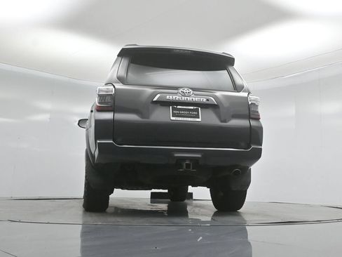 Used 2014 Toyota 4Runner SR5 RWD image 45