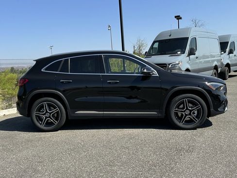 New 2026 Mercedes-Benz GLA 250 image 8