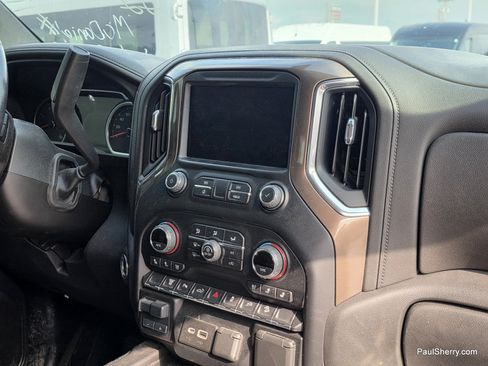 Used 2022 Chevrolet Silverado 2500 High Country w/ Z71 Off-Road Package AWD/4WD image 15