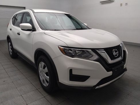 Used 2017 Nissan Rogue S FWD image 13