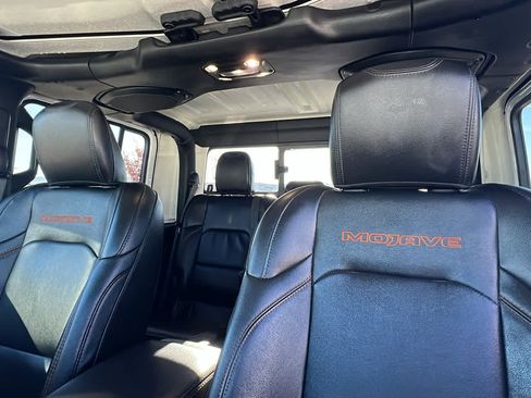 Used 2021 Jeep Gladiator Mojave image 11