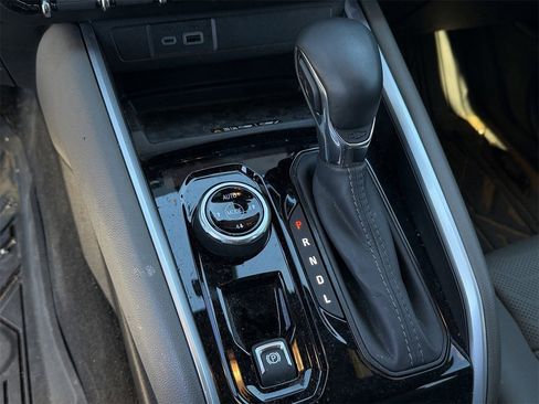 Certified 2025 Chevrolet Colorado ZR2 w/ ZR2 Bison Edition image 20