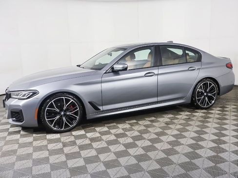 Used 2023 BMW M550i xDrive w/ Shadowloine Package image 18