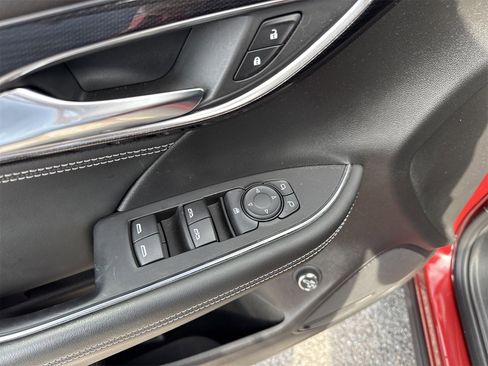 Used 2023 Buick Envision Preferred w/ Sport Touring Package image 14