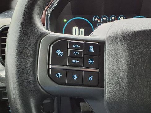 Used 2022 Ford F150 Lariat w/ Max Trailer Tow Package AWD/4WD image 11