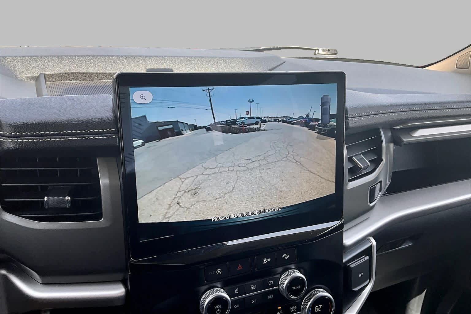 Used 2024 Ford Expedition Max XLT AWD/4WD image 26
