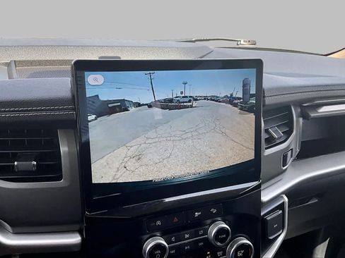 Used 2024 Ford Expedition Max XLT AWD/4WD image 26