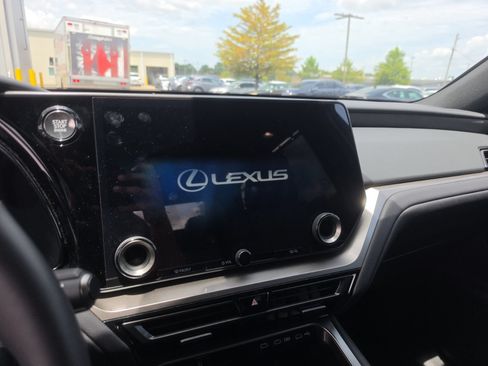 Used 2026 Lexus TX 350 AWD w/ Technology Package image 13