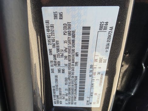 Used 2018 Ford Escape Titanium image 31