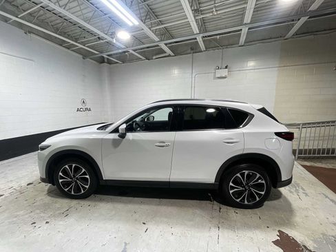 Used 2023 MAZDA CX-5 AWD 2.5 S w/ Premium Plus Pkg image 3