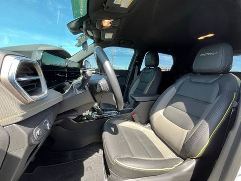Used 2025 Chevrolet TrailBlazer ACTIV w/ Convenience Package AWD/4WD image 20