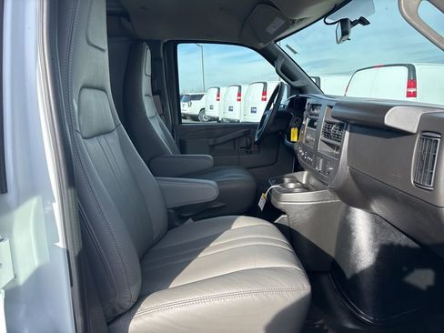 New 2025 Chevrolet Express 2500 w/ Driver Convenience Package RWD image 45