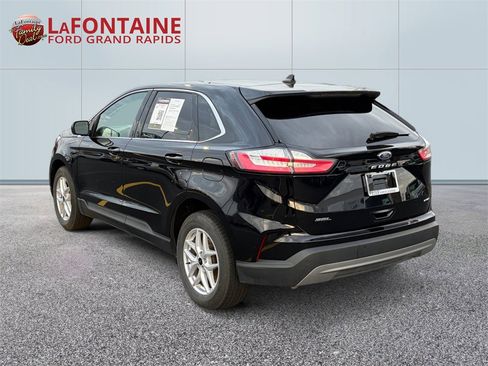 Used 2023 Ford Edge SEL image 5