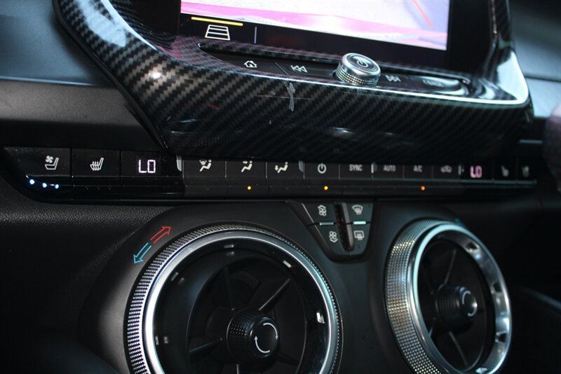 Used 2019 Chevrolet Camaro SS w/ LPO, Ground Effects Package RWD image 19
