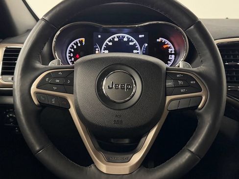Used 2016 Jeep Grand Cherokee Laredo 75th Anniversary AWD/4WD image 16