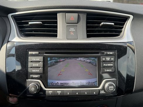 Used 2017 Nissan Sentra SV FWD image 20