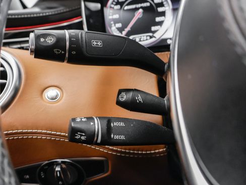 Used 2017 Mercedes-Benz S 65 AMG Cabriolet image 11