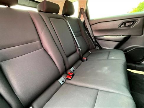 Used 2024 Nissan Rogue S AWD/4WD image 26