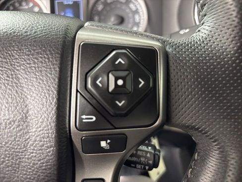 Used 2022 Toyota Tacoma SR5 w/ Technology Package RWD image 33