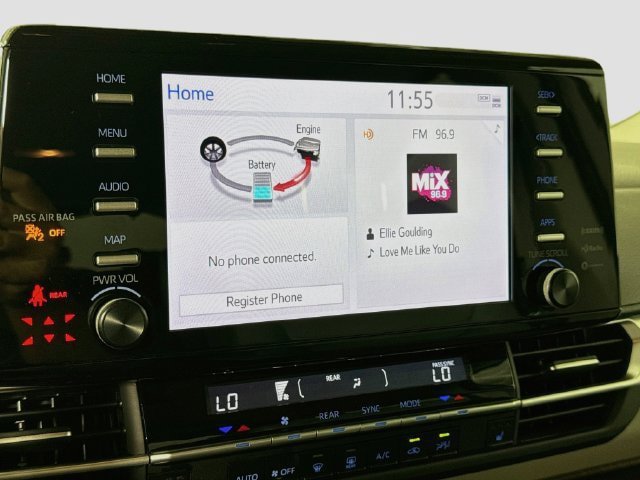 Certified 2024 Toyota Sienna XLE FWD image 16
