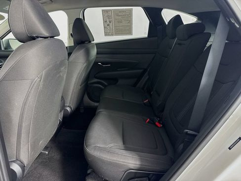 Used 2025 Hyundai Tucson SEL FWD image 34