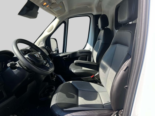 Used 2025 RAM ProMaster 2500 w/ Convenience Group FWD image 7