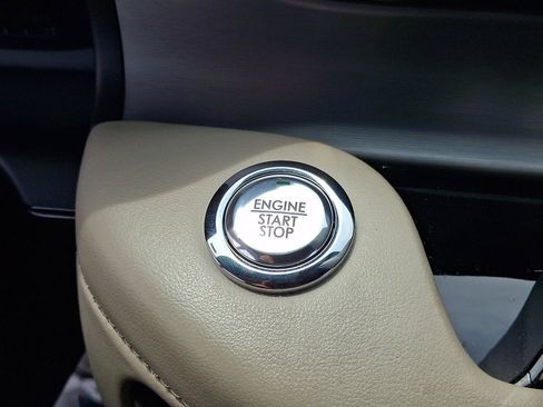 Used 2022 Lincoln Aviator AWD w/ Premium Package image 23