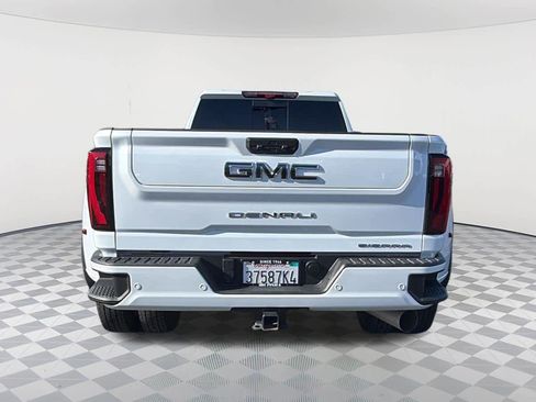 Used 2026 GMC Sierra 3500 Denali Ultimate AWD/4WD image 6