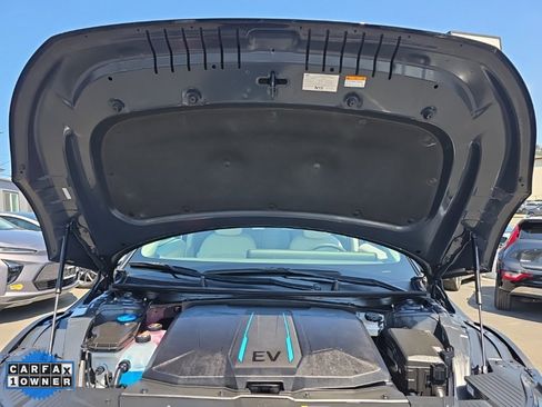 Used 2023 Hyundai Ioniq 5 SEL image 12