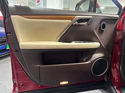 Used 2020 Lexus RX 450h AWD w/ Premium Package image 43