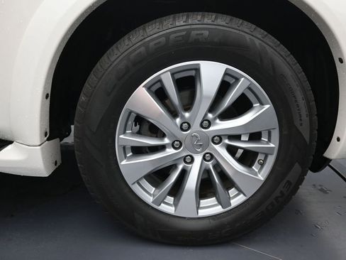 Used 2016 INFINITI QX80 4WD w/ Driver's Assistance Package image 30