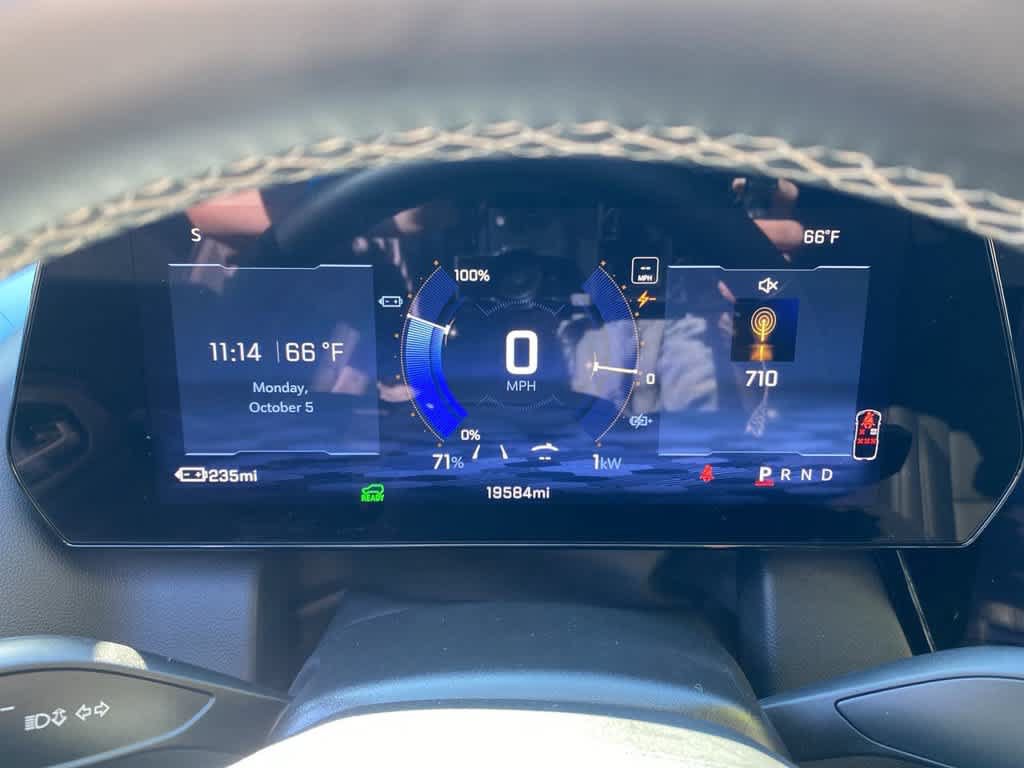 Used 2024 Chevrolet Equinox EV LT w/ LPO, Trailering Package AWD/4WD image 24