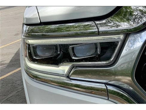 Used 2020 RAM 1500 Limited image 28