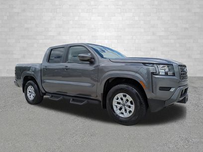 Used 2024 Nissan Frontier SV w/ Graphics Package