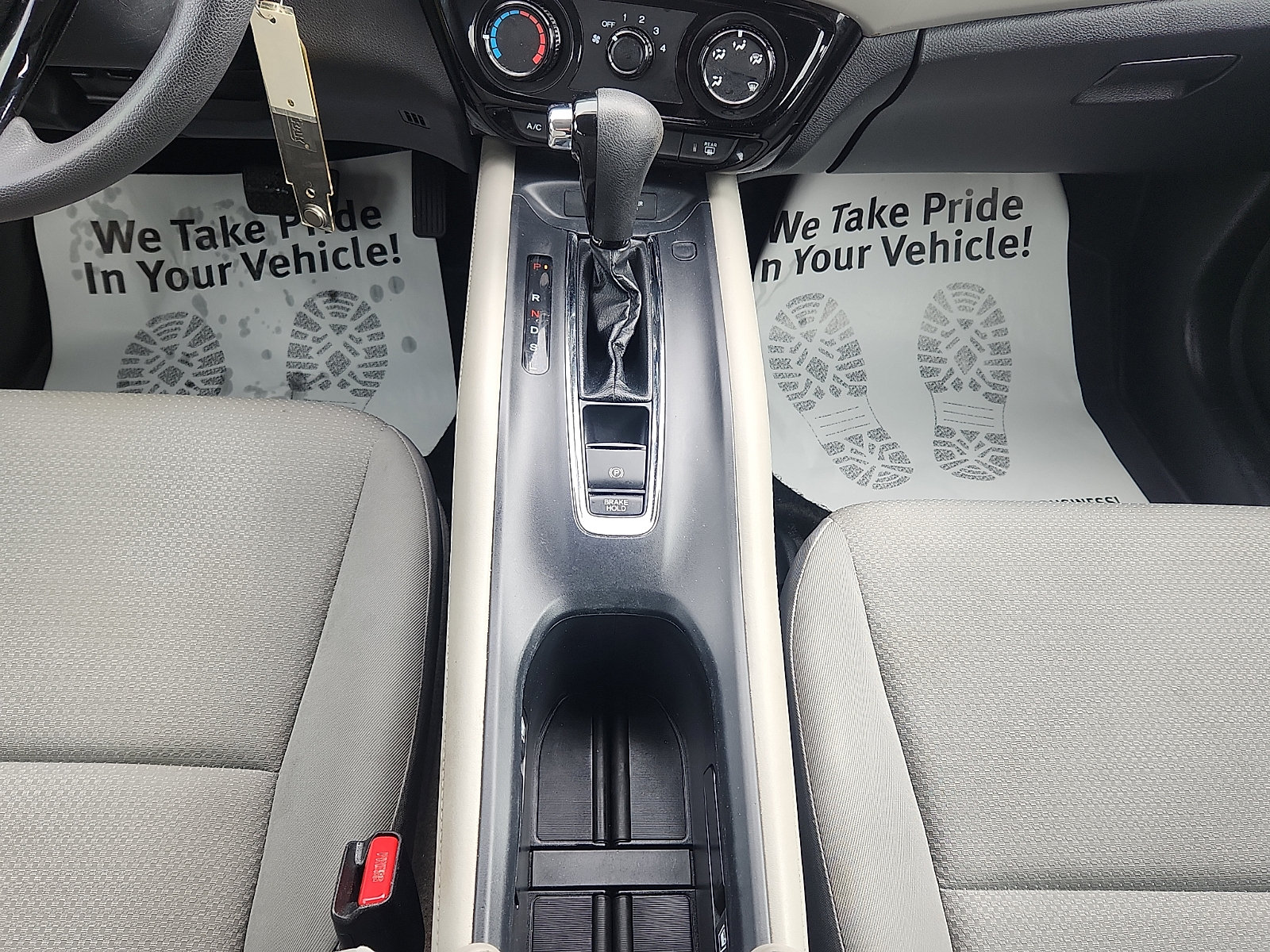 Used 2021 Honda HR-V LX image 18