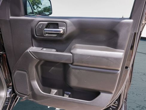 Used 2023 Chevrolet Silverado 1500 Custom AWD/4WD image 30