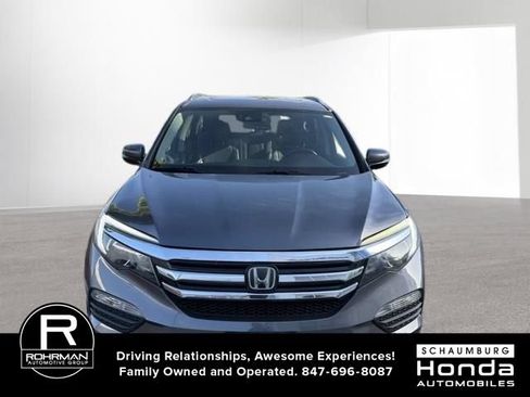 Used 2017 Honda Pilot Elite image 2
