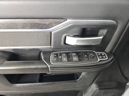 Used 2024 RAM 3500 Big Horn image 12