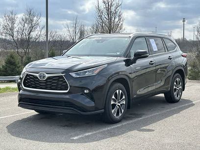 Used 2021 Toyota Highlander XLE