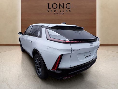 New 2026 Cadillac Lyriq Premium Sport image 6