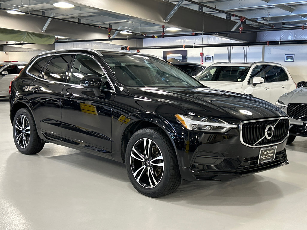 Used 2020 Volvo XC60 T5 Momentum w/ Protection Package Premier AWD/4WD image 1